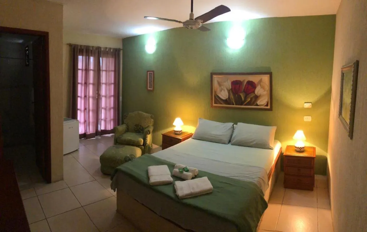 Ayruma Guest House 卡波布里奥 巴西